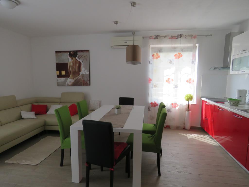 Apartments Villa Urbajs Vrsar Zimmer foto